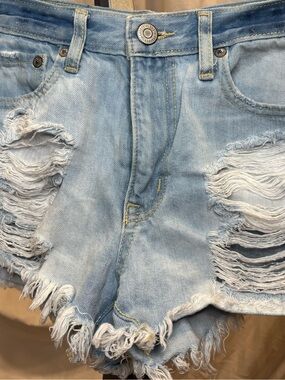Aeropostale Cheeky Light Blue Distressed Denim Cutoff Shorts Size 0